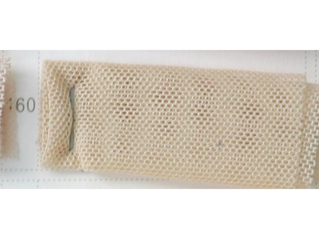 Wysokoelastyczna siateczka poliestrowo-amoniakowa 40D na odzież taneczną i bieliznę