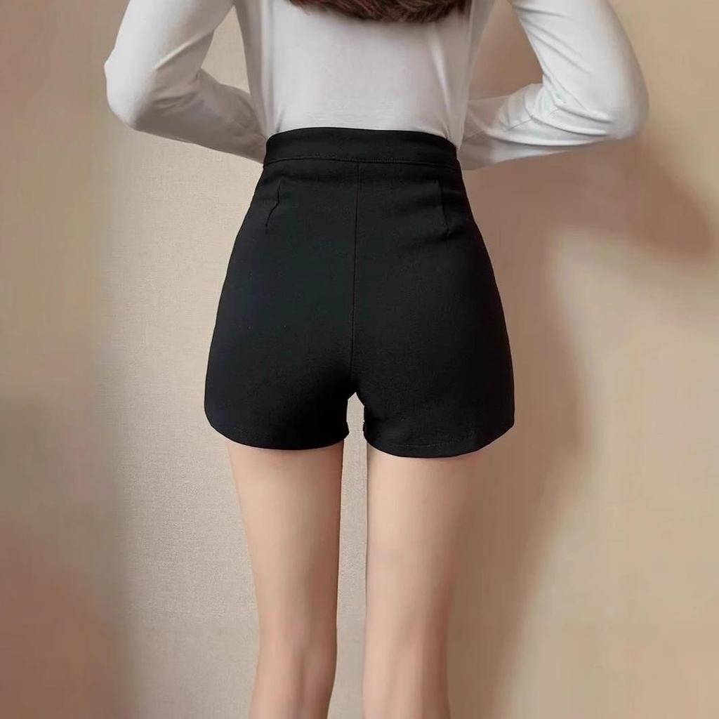 2025 Summer Plus Size High Waist Black A-Line Wide Leg Shorts for Women