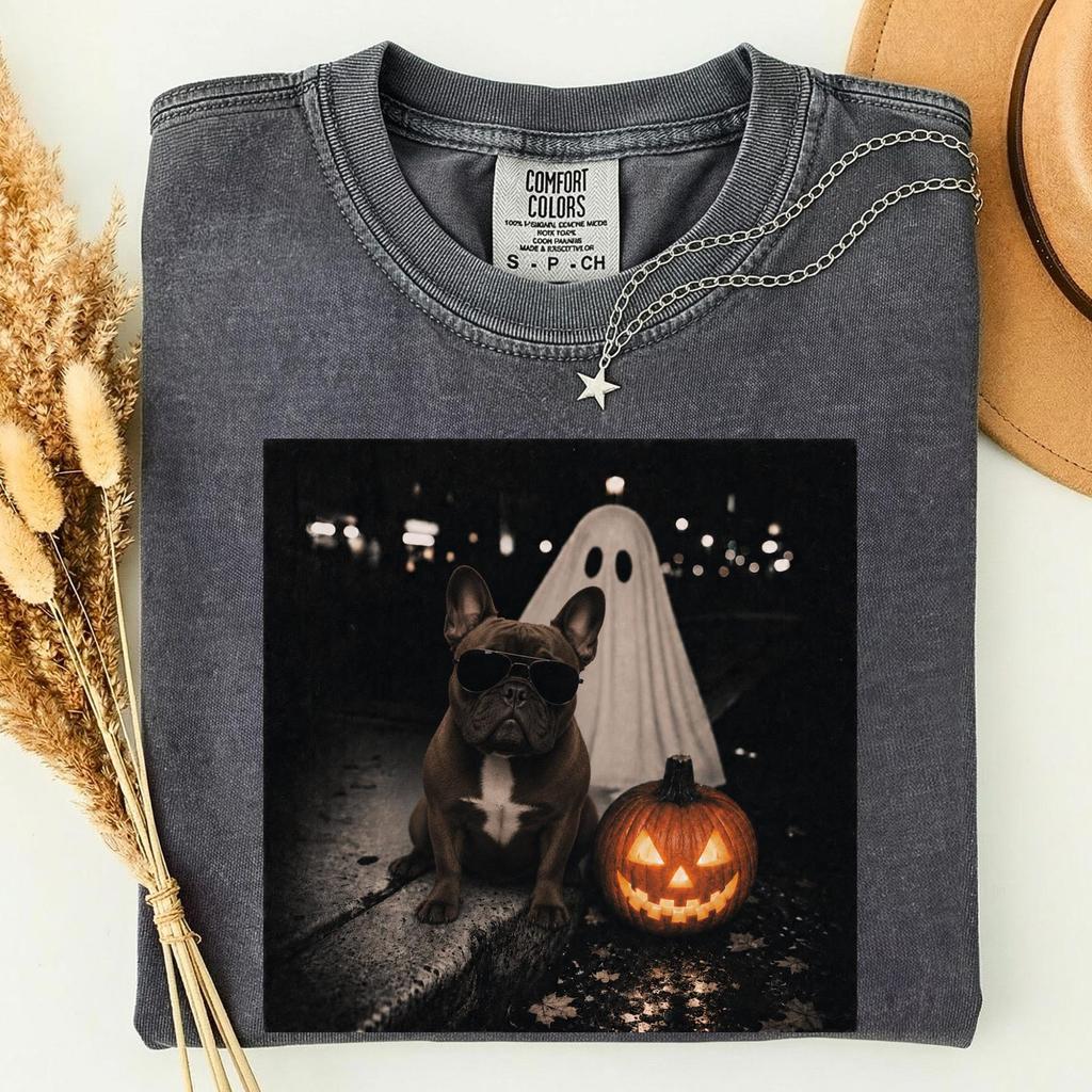 Funny French Bulldog Halloween T-Shirt,Fall Halloween Graphic Tee,Cute Ghost Dog Shirt,Pet Lover Gift,Spooky Season Gift,Frenchie Mom Shirt