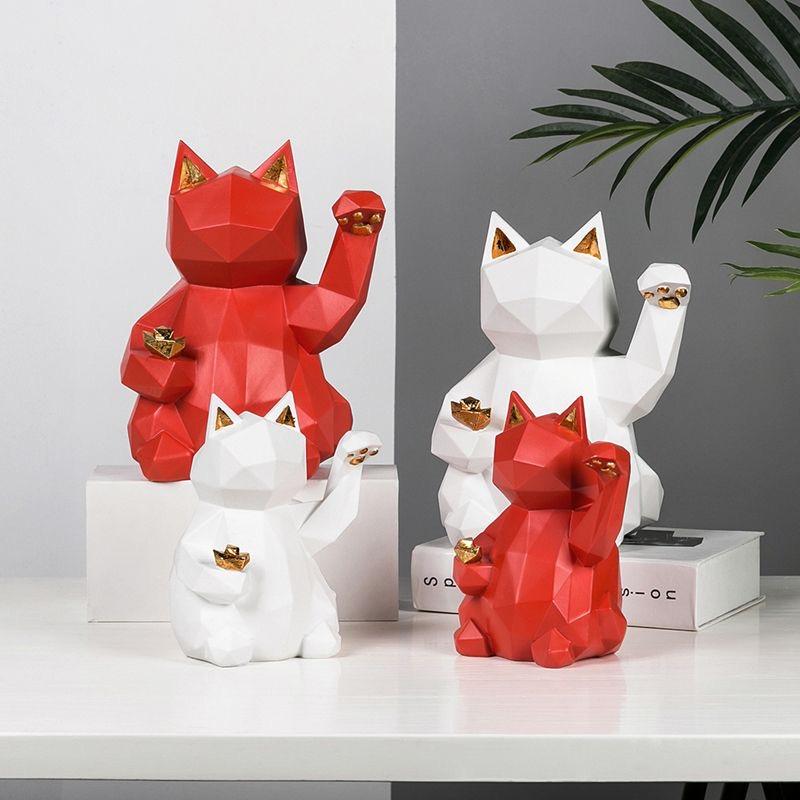 Lucky Cat Resin Figurine – Feng Shui Maneki Neko Desktop Decoration for Home & Office