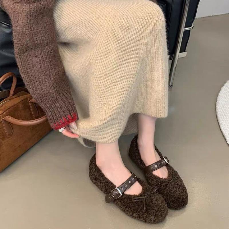 New Women's Shoes Woman Flats Low Heels Casual Female Sneakers Slip-on Loafers Fur Round Toe Shallow Mouth Boat Slip On Winter
