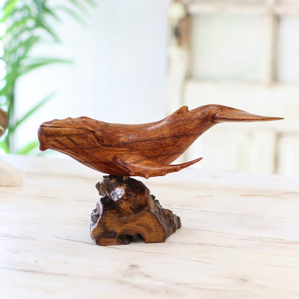 Tomo Corporation Antique Wood Carving Whale
