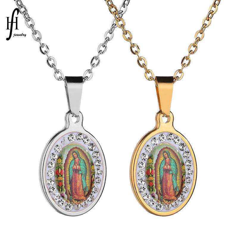 

European-American Style Epoxy Resin Necklace with Diamond-Accented Oval Portrait Pendant