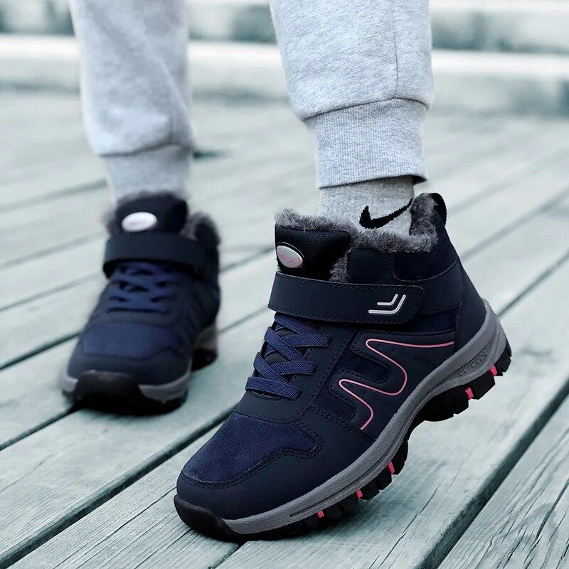 Warm Men Winter Boots Outdoor Plush Warm Ankle Boots Lightweight Couple Walking Shoes Women Waterproof Snow Boots Winter Cotton Shoes