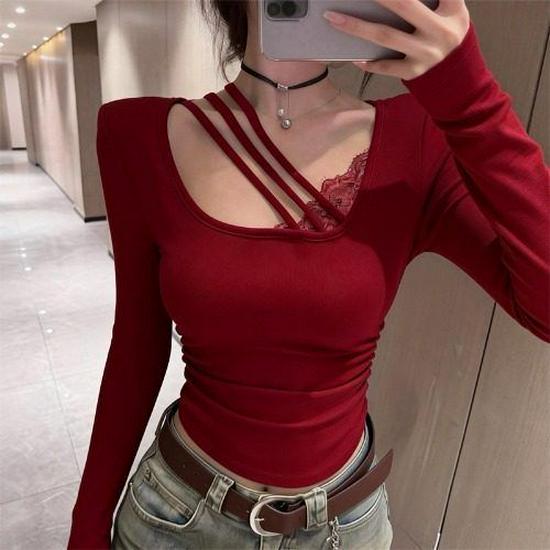

Plus Size Velvet Lace Square Neck Long Sleeve Top for Women - Slimming Autumn/Winter Base Layer. 4XL красный