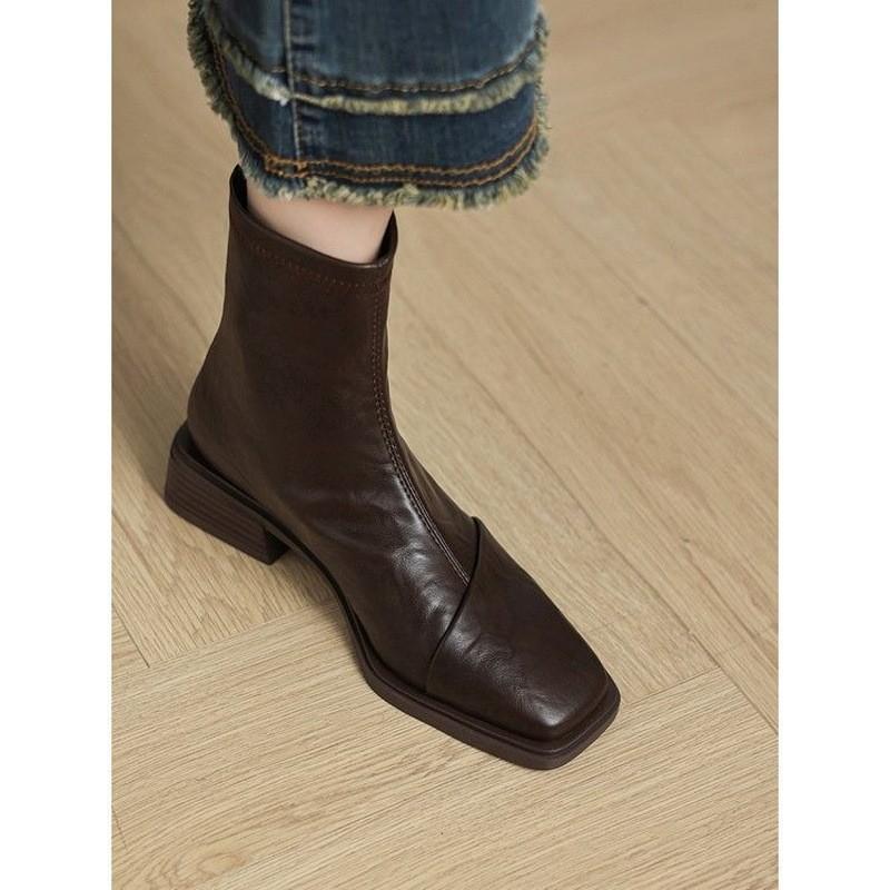 Huge good-looking medium heel thin boots women's French square head Martin boots thick-soled Chelsea boots small short boots