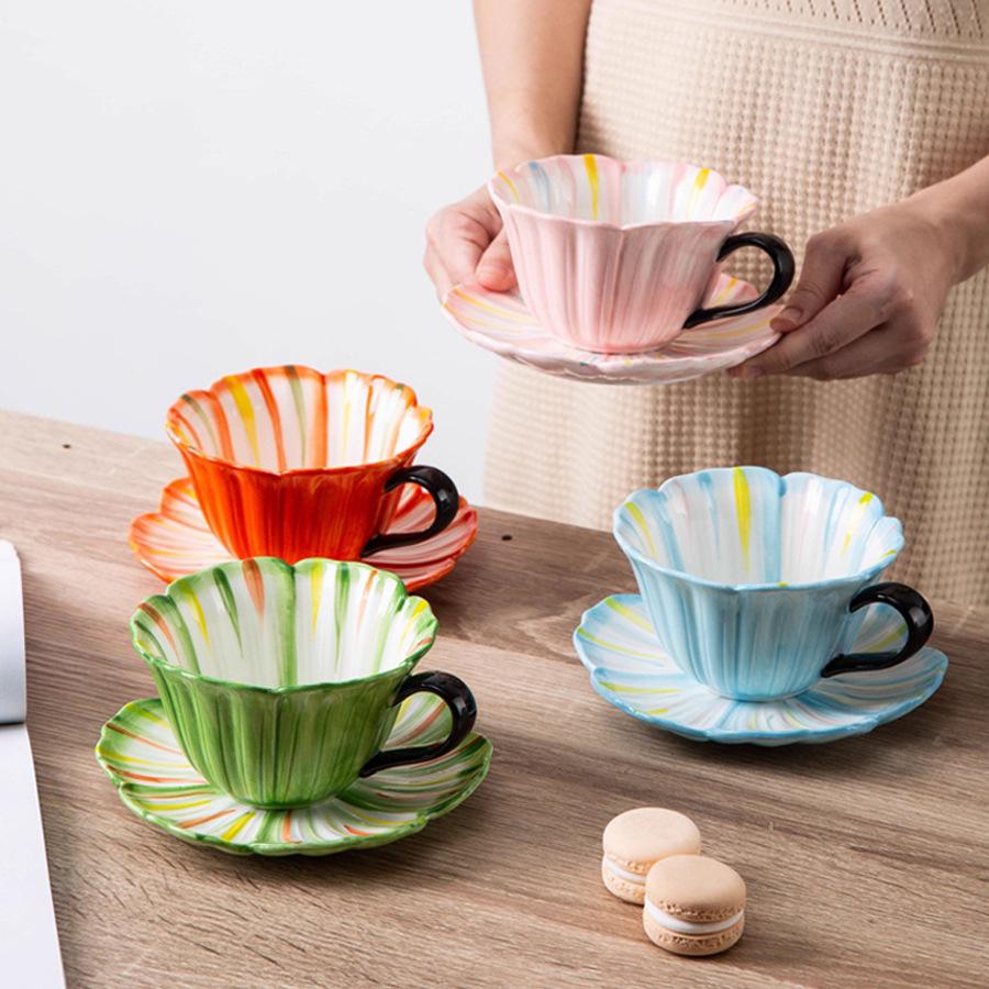 Creative Underglaze Hand-Painted Petals Ceramic Coffee Cup And Saucer Girl'S Heart Afternoon Tea Cup And Saucer Set