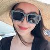 KeDuiNuan Diamond-Studded Square Sunglasses, Personalized Street Style, Trendy Versatile Fashion Show Shades.