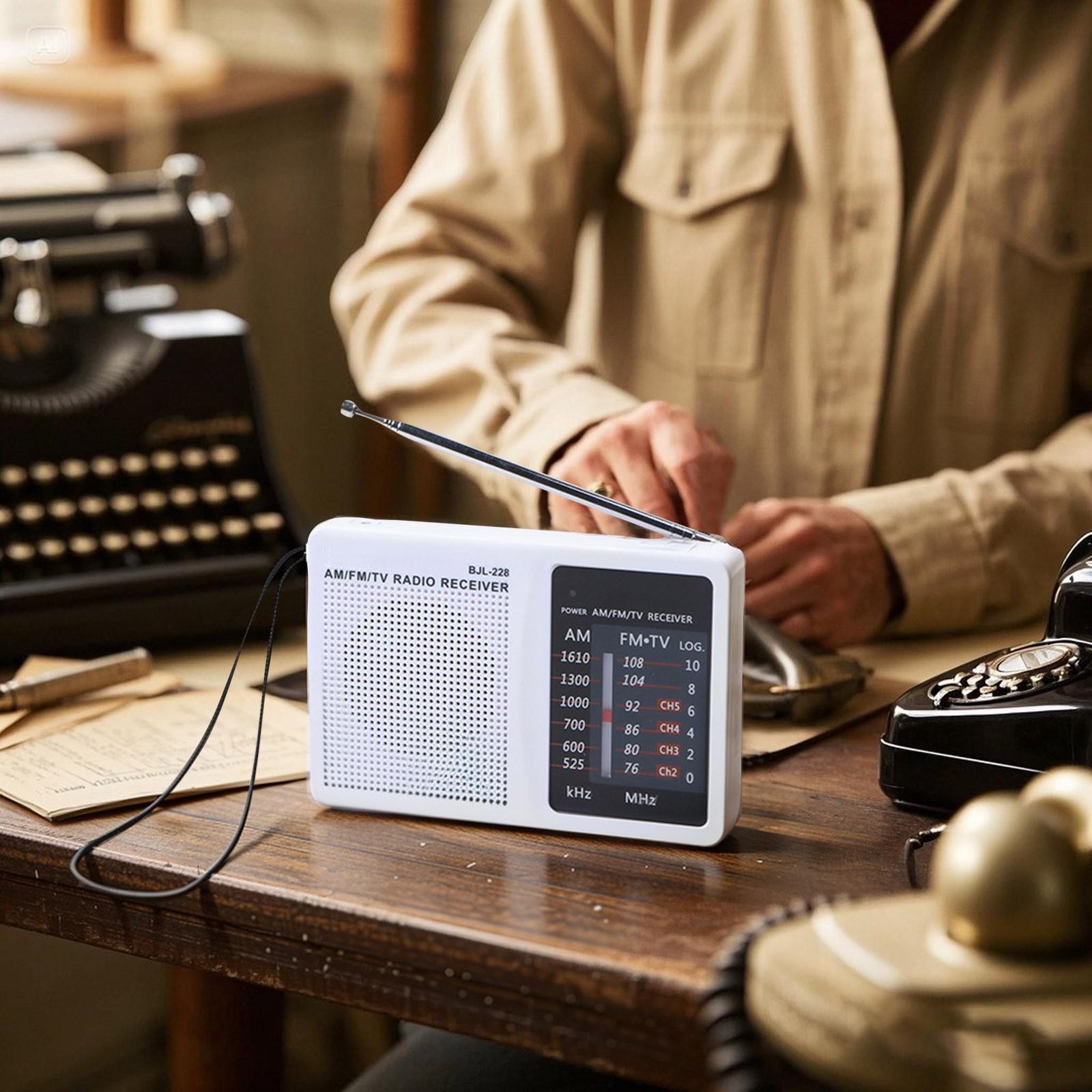 

Компактный транзисторный радиоприемник, радиоприемник, телескопическая антенна и суперантенна для больших ролей One Size белый