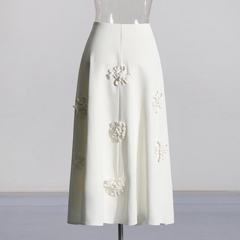 2025 French Retro Summer Floral Spliced High-Waist Midi Skirt and Sling Top Set