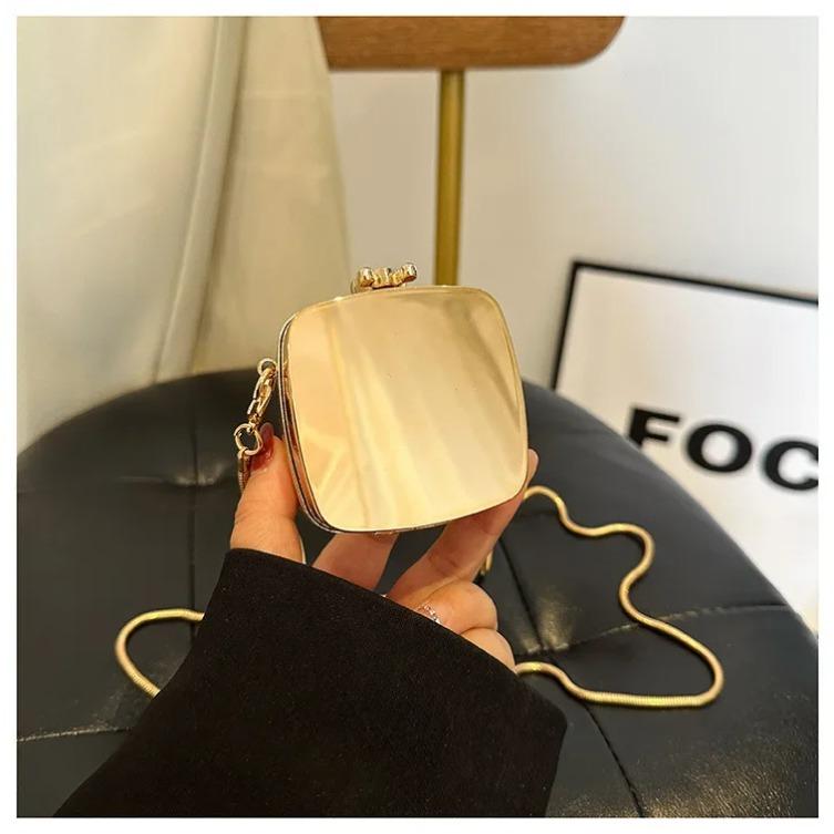 Summer New Messenger Shoulder Bag Women's Fashion Personalized Mini Change Earphones Shoulder Chain Box Bag