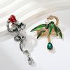 Trendy Snake Brooch Pins Jewelry Exquisite Snake Brooch Jewelry With Rhinestones Detail For Women And Men Apparel