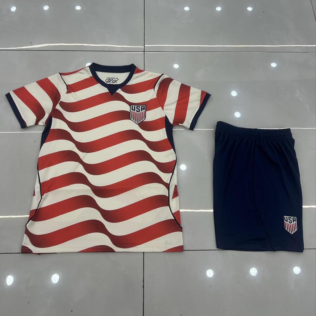 Completo Sportivo Casual a Manica Corta - Maglia da Calcio Uomo USA 2026 Casa