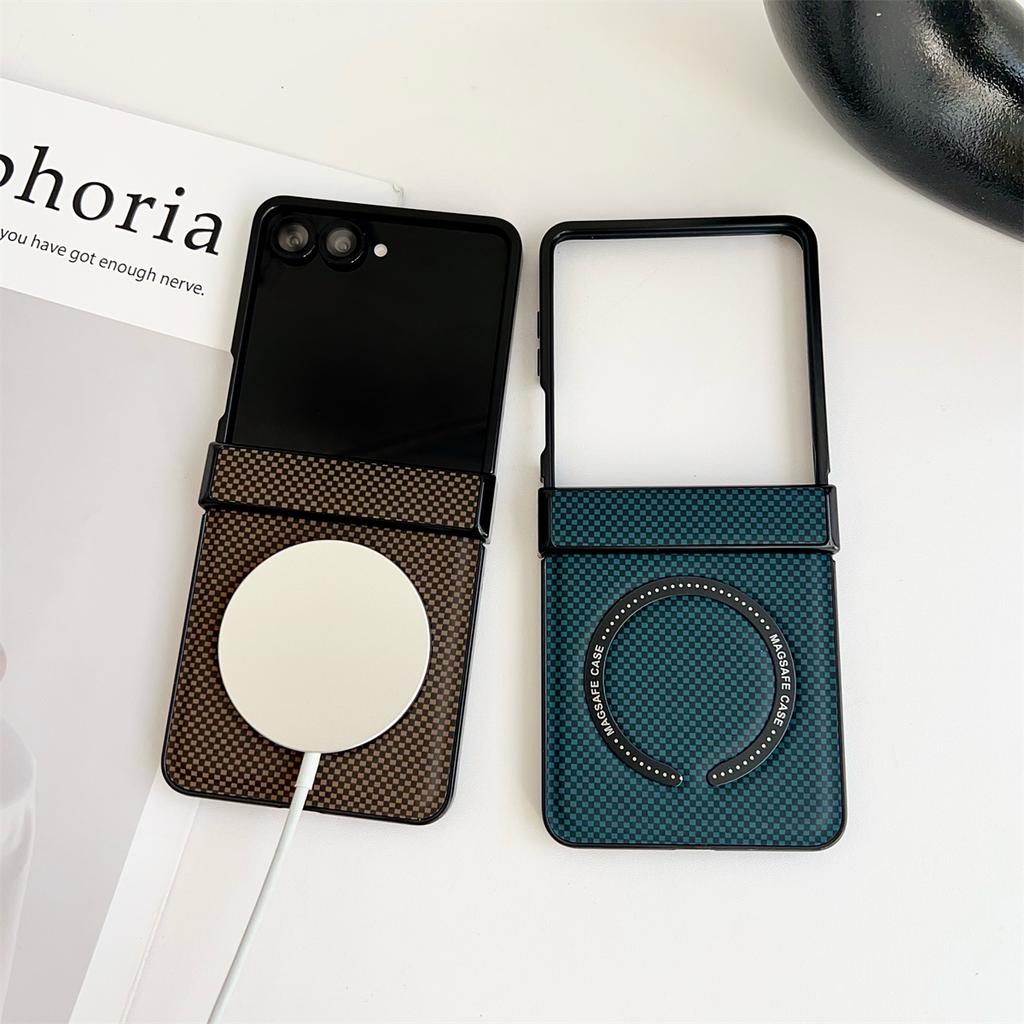 Patrón de Fibra de Carbono para Funda de Teléfono Magnética Magsafe para Samsung Galaxy Z Flip 7 6 5 4 3 Flip7 FE Flip6 Cubierta Protectora de Bisagra