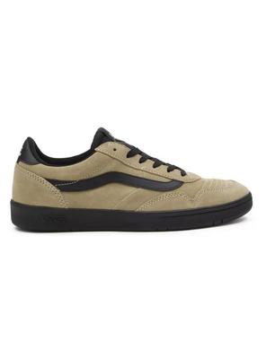 Sports Shoes Beige Cruze Too