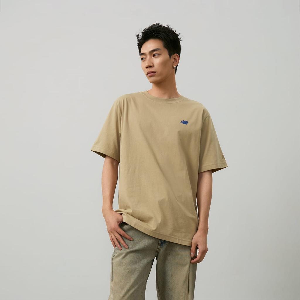 New Balance x PK SHEJISHILIANMINGKUAN Attraction Lifestyle Illustration Collection T Shirt Unisex Khaki NEE26121-LB