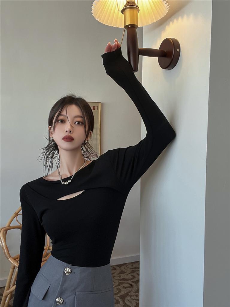 Women's Crew Neck Long Sleeve Cutout Tee Slim Fit Solid Color Milk Silk Sexy Y2K Layering Top Autumn Casual Blouse