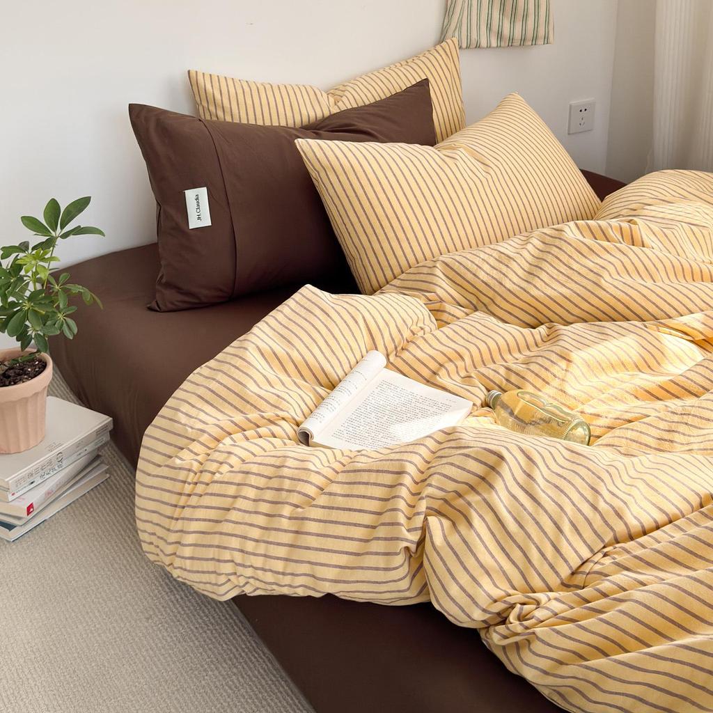 Literary Wabi-sabi Cotton Striped Bedding Set - Three-Piece Dormitory Duvet Cover with Fitted Sheet