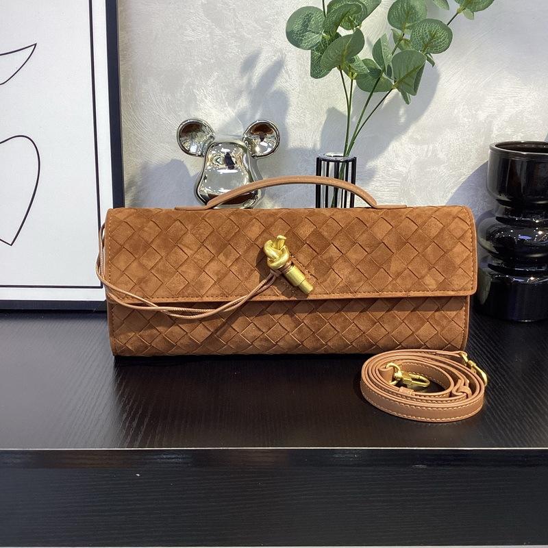 

2025 Новый Стиль Натуральная Кожа Женская Сумка Коровья Кожа Ретро Плетеный Клатч Ручной Вечерняя Сумка Модная Межсезонная Межсценарная 31x13x4CM коричневый