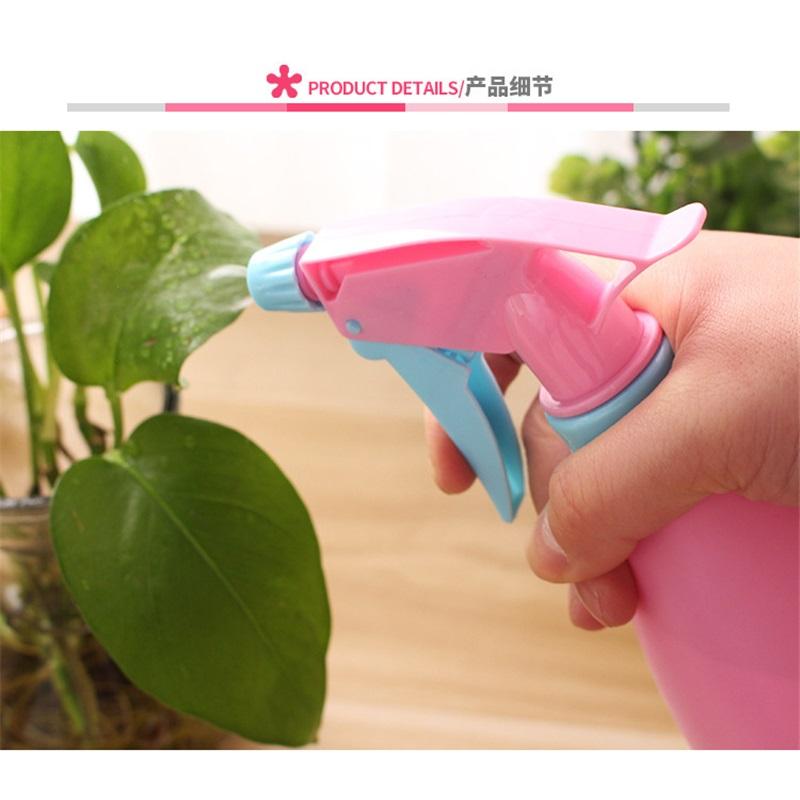 Candy Color Hand Pressure Plastic Watering Spray Kettle, Mini Sprinkler for Flower Plant Watering