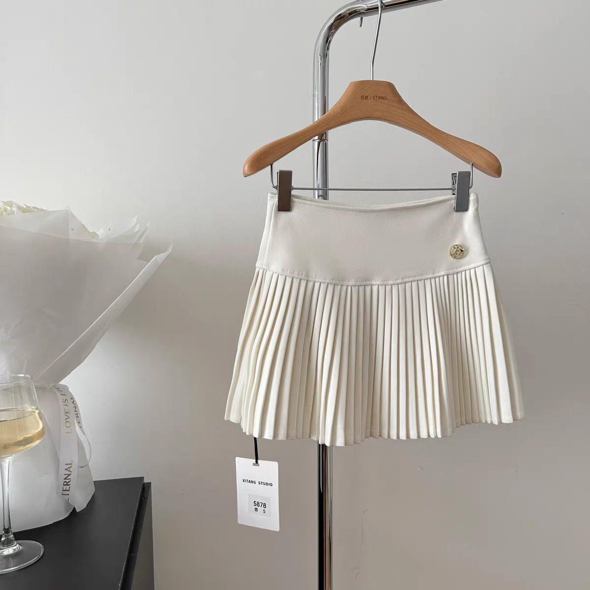 

High-Waist Woolen Pleated Midi Skirt - Women s 2025 Autumn/Winter French A-Line Style L