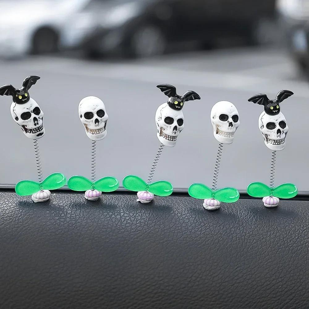 Halloween Car Shaking Skull Ornament Automotive Dashboard Center Console Bat Skull Decoration Accessories Funny Gift Ornaments