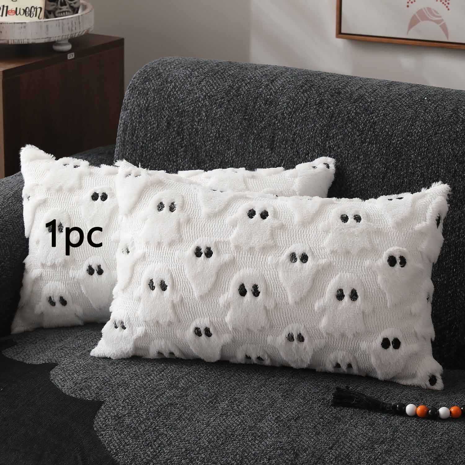 

1pc Living Room Sofa Halloween Ghost Pillow Cover Plush Cushion Fun Holiday Decoration Pillow Cover 30 * 50cm
