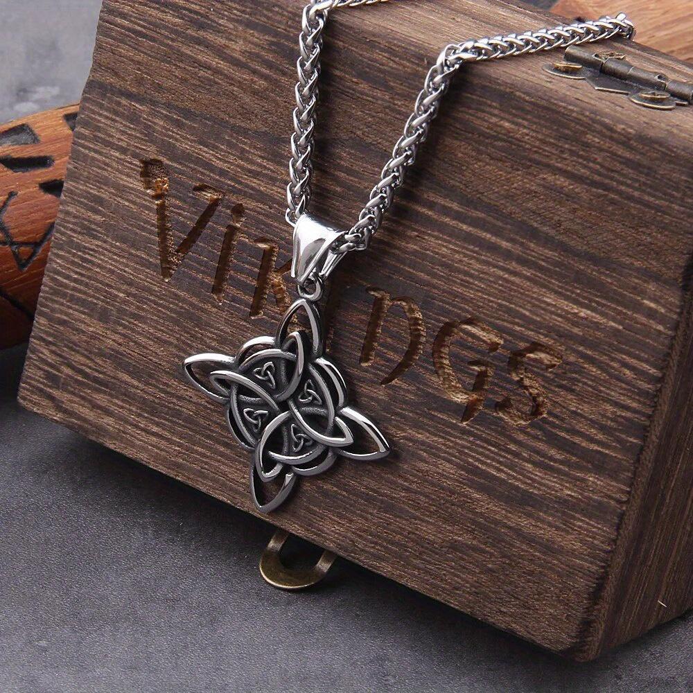 Celtic knot pendant necklace as a male gift