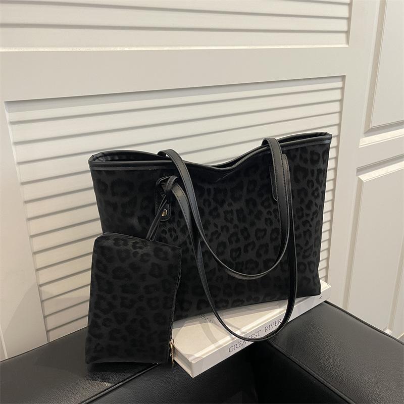 Fashion Versatile Leopard Print Tote Bag Women's New Commuter Underarm Bag Large-capacity Shoulder Bag