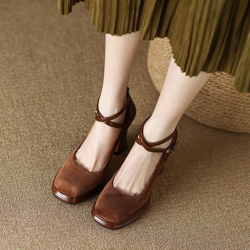 Modne Wysokie Buty Mary Jane dla Mężczyzn Sztuczny Zamsz Seksowne Szpilki Damskie Vintage Czarne Sandały Kobieta Biuro Klamra Antypoślizgowe Codzienne Średnie Obcasy