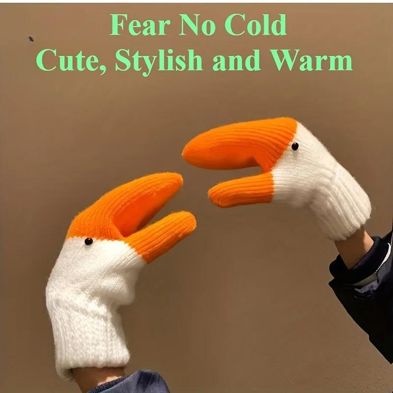 1 Pair of Funny and Cute Big Goose Handmade Mitten-like Gloves for Women,Thickly Lined and Warm Suitable  for Students in Winter