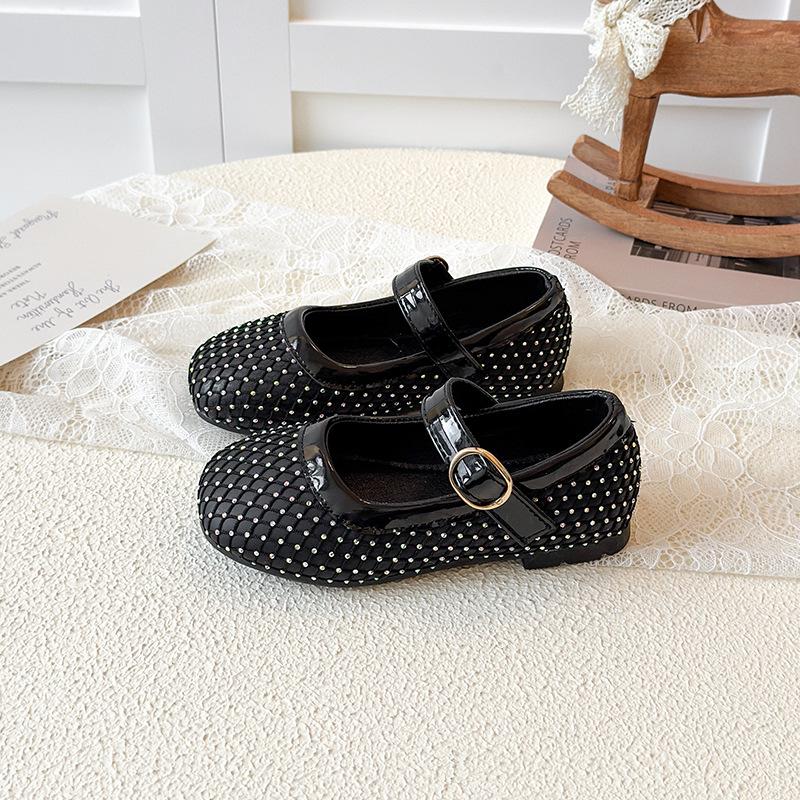 2026 Spring/Autumn Rhinestone Princess Shoes: Soft Sole, Non-Slip Velcro Leather Shoes for Girls