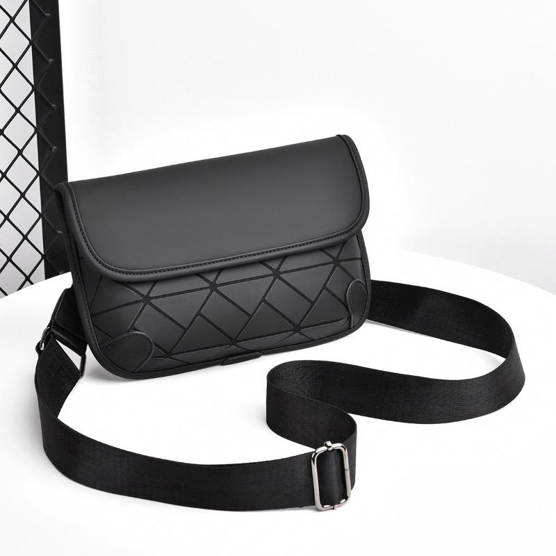 New Street Trend Small Satchel Men's Bag Shoulder Bag Outdoor Messenger Bag Portable