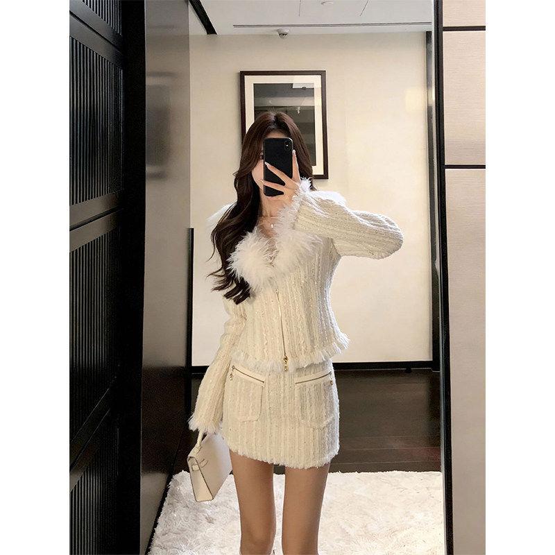 Korean Version of Qianjin Style High-end Two-piece Set for Women's Spring and Autumn Xiaoxiangfeng Design Fur Collar Jacket Skirt Set