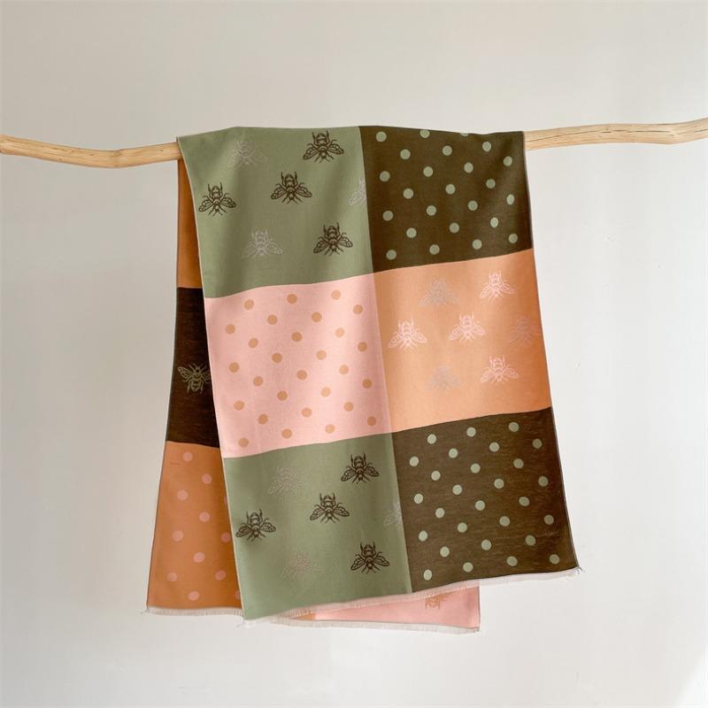 Little bee imitation cashmere scarf women's thickened versatile color matching shawl winter new scarf