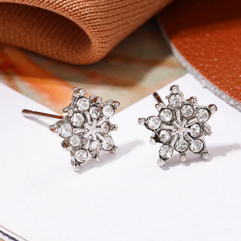 Christmas Snowflake Zircon Stud Earrings For Women Shiny Crystal Snowflake Earrings Birthday Festival Zircon New Year Gifts