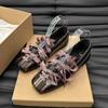 Calzado para mujer – Zapatillas