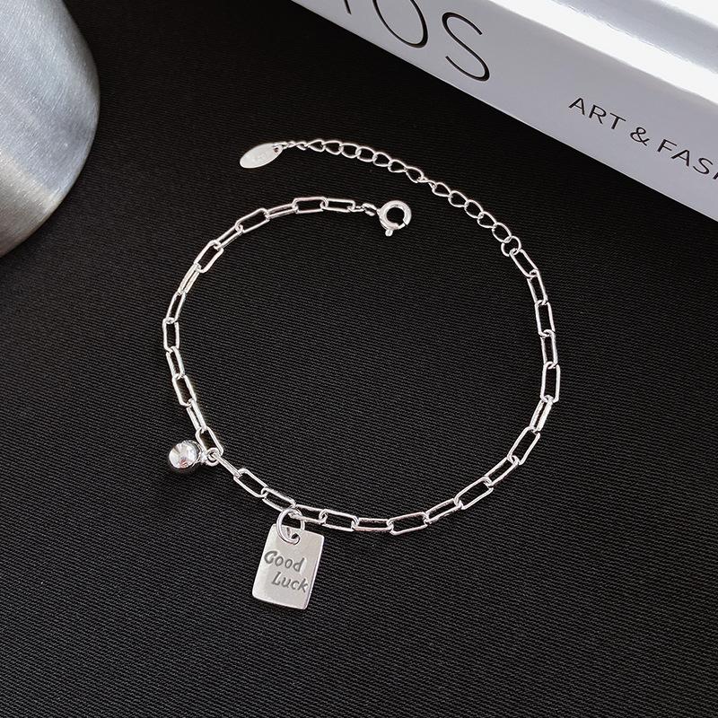 

Новый счастливый квадратный кулон, браслет с кисточками, женский Instagram, персонализированный ремесленный маленький студенческий колокольчик для друга, модный браслет Adjustable size