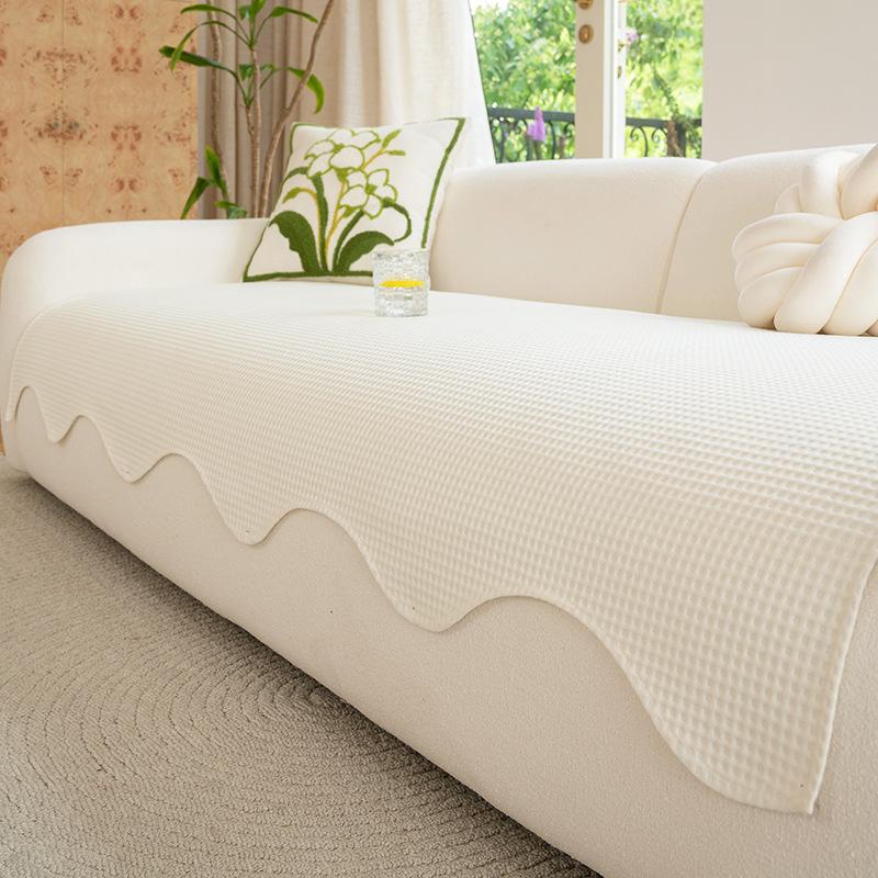 Маленькая свежая летняя прохладная подушка для дивана прохладный Дуду 2025 новый летний чехол для дивана нерегулярная подушка для сиденья дивана 7070cm 1898₽