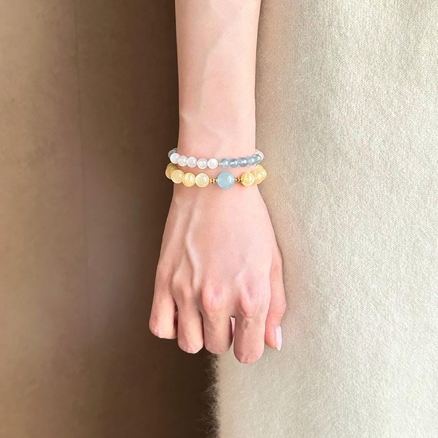 Bracciale di perline in pietra naturale bicolore, bracciale da donna versatile e di alta gamma per il pendolarismo, gioiello con temperamento di moda cinese
