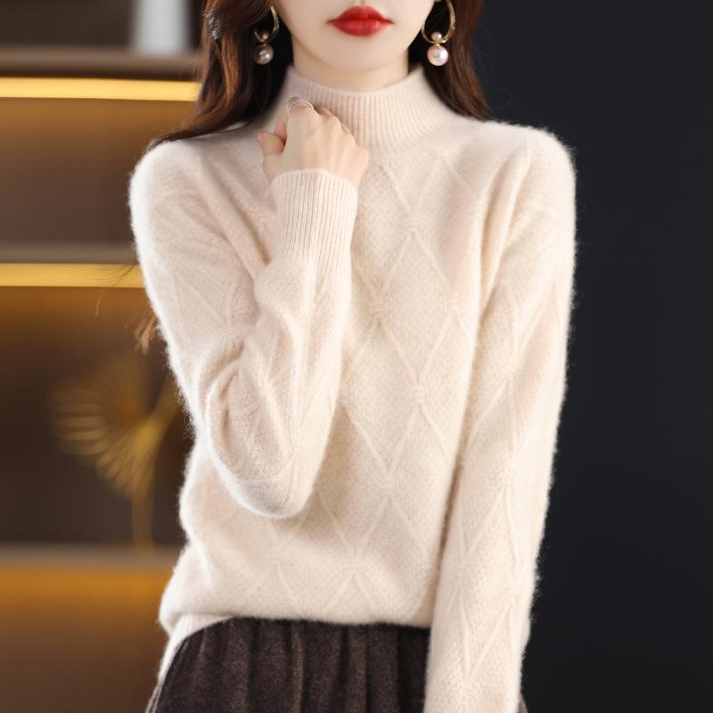 Women's High Neck Pure Wool Pullover Sweater with Diamond Pattern, Thick Base Layer, Solid Color Knit.