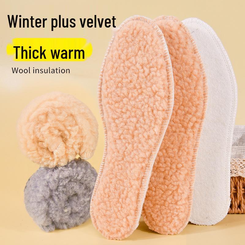 Breathable, warm fleece-lined winter insoles with sweat-absorbing, cold-proof imitation lamb's wool.