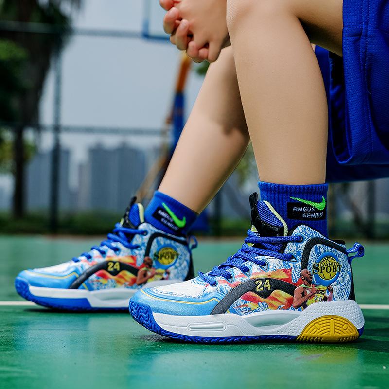 

Цзиньцзян кожаная модель осень и зима детские баскетбольные кроссовки студенческие мальчики студенческие тренировочные спортивные кроссовки фабрика может 40 сапфировый