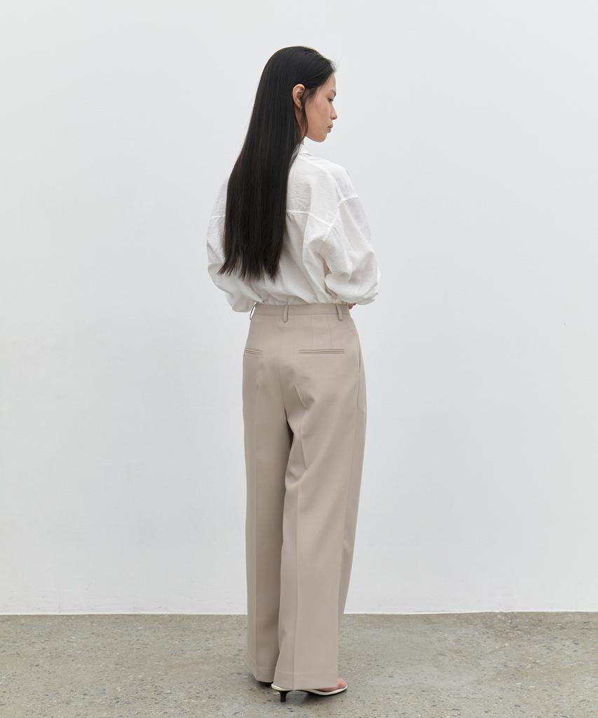 Yulago Jules Two-Tuck Wide Slacks