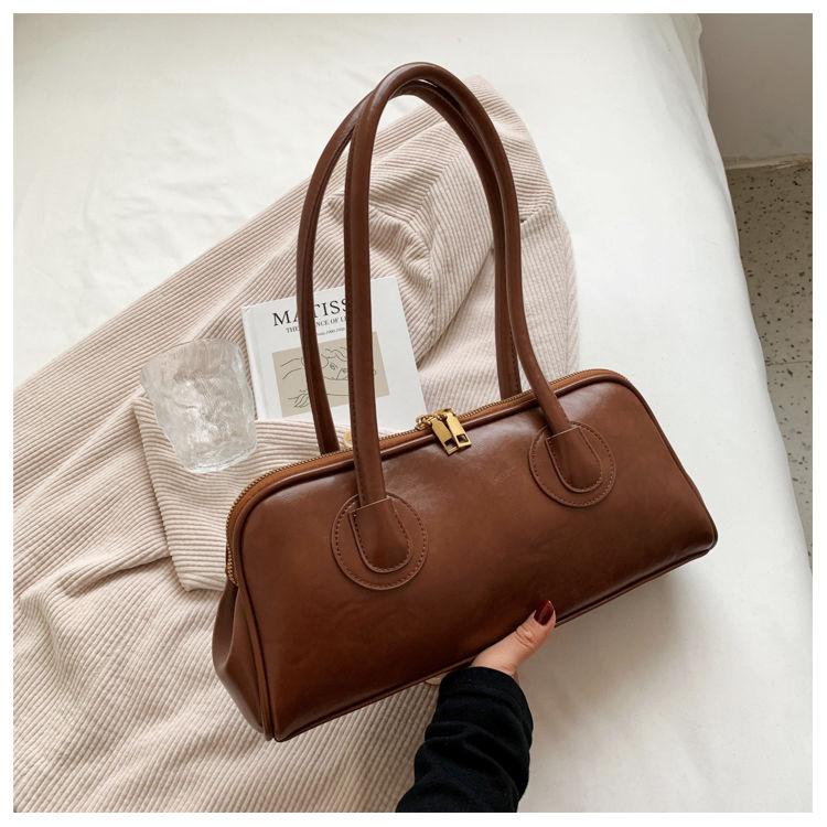 

Гибкая кожаная сумка высокого класса, легкая, роскошная, ретро, на одно плечо, женская сумка через подмышку в гонконгском стиле, модная, французская сумка-палка коричневый