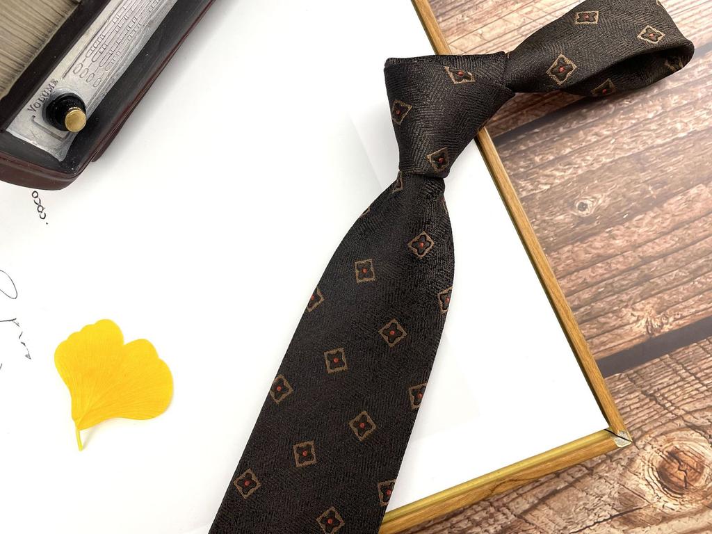 Men'S Retro Tie Dark Red Pattern British 8Cm High-End Formal Dress Casual, Professional Business Striped Wedding Tide