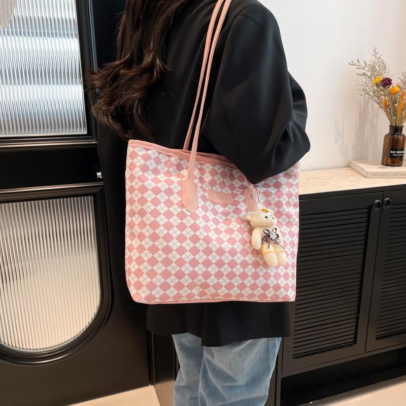 Beautiful casual high-end temperament only beautiful women bag spring and summer popular large-capacity tote bag shoulder armpit bag