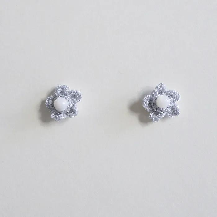 Shining Silver Bloom Knit Earring