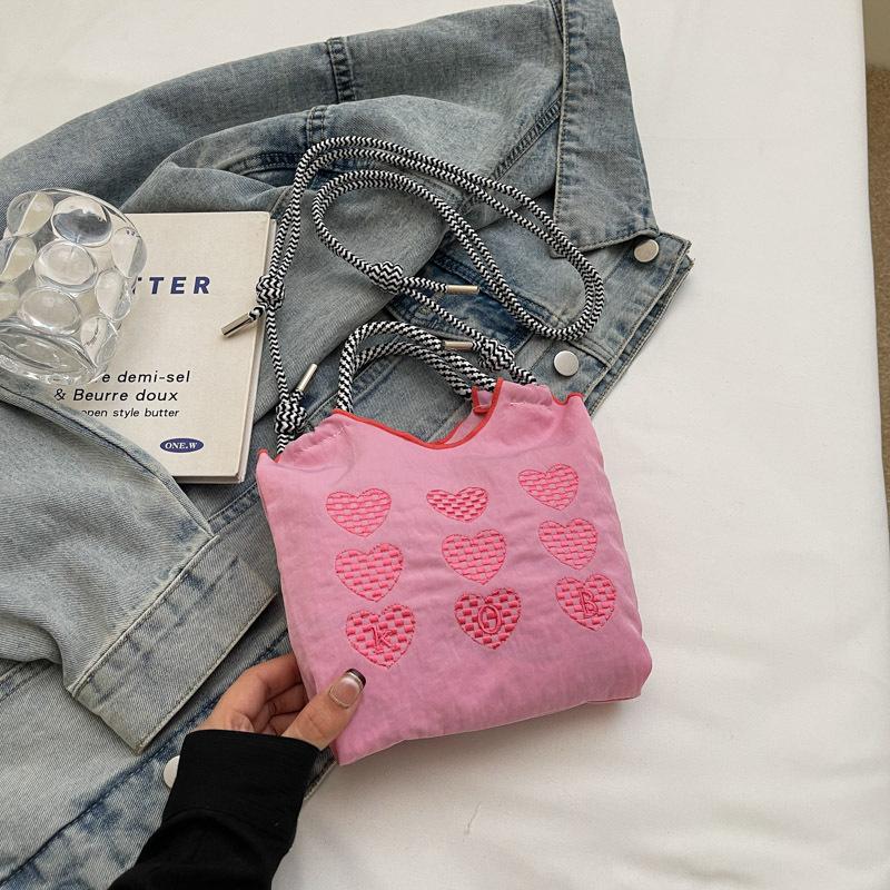 

Winter new casual fashion women s shoulder bag love embroidery shopping bag small fresh portable simple cloth small square bag