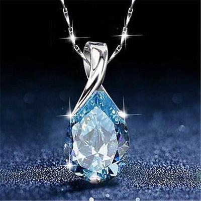 Korean Blue Crystal Topaz Clavicle Necklace: Niche Design Pendant for Girlfriend's Birthday